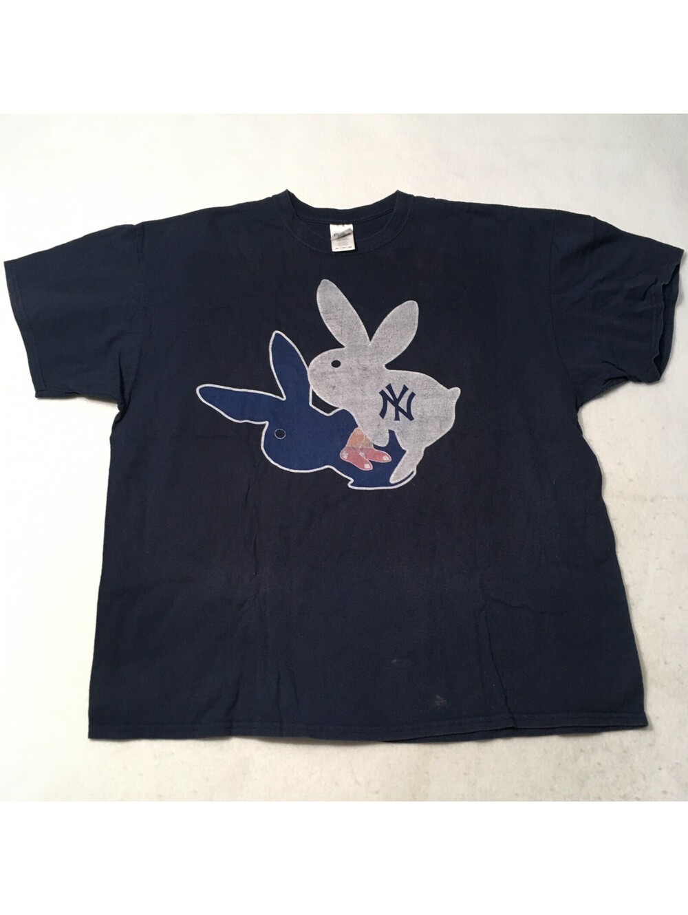 Vintage New York Yankees vs Boston Red Sox 2XL  T-Shirt Mens BASEBALL MLB